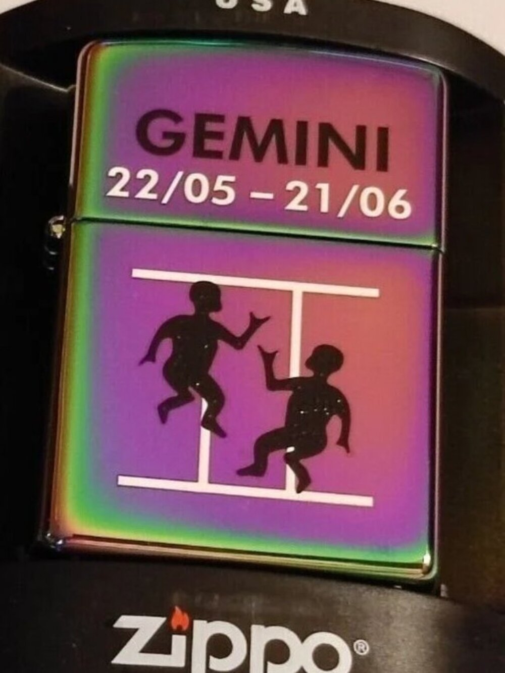 2008 Astrology Gemini Spectrum Finish Zippo Lighter